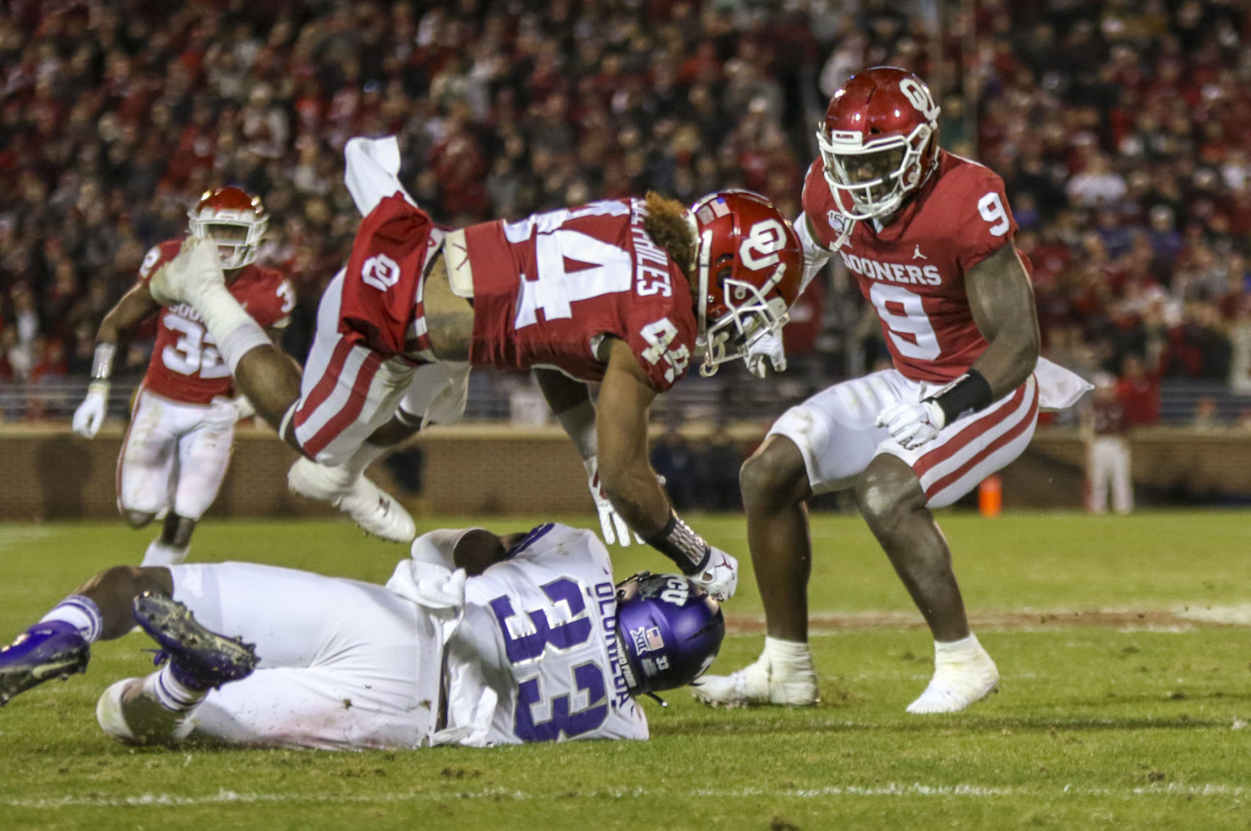 Sophomore defensive back Bookie Radley-Hiles